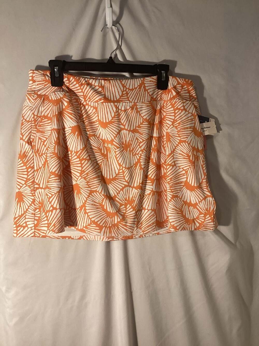 Tommy Bahama Golf Skort Size XL Orange White Shell Print Active Skirt